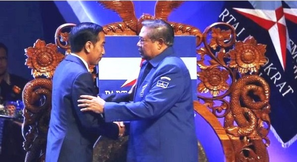 Jokowi dan SBY dalam Rapimnas Partai Demokrat