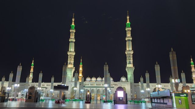 Arab Saudi Akan Membuka Kembali Masjid Nabawi Mulai 31 Mei 2020