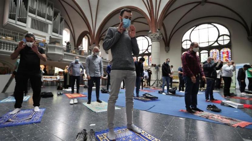Dalam 5 Tahun Terakhir, Jumlah Muslim di Jerman Naik Hampir 1 Juta Orang