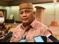 Gubernur Gorontalo Minta Presiden Jokowi Evaluasi Risma karena Sering Ngamuk