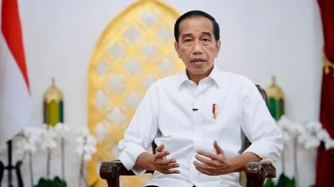 Restui Menterinya Rangkap Jabatan, Jokowi Dianggap Menghidupkan Kultur Orde Baru